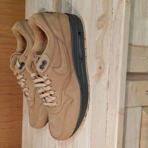 Nike Air Max 1 QS, Size 9, New in box